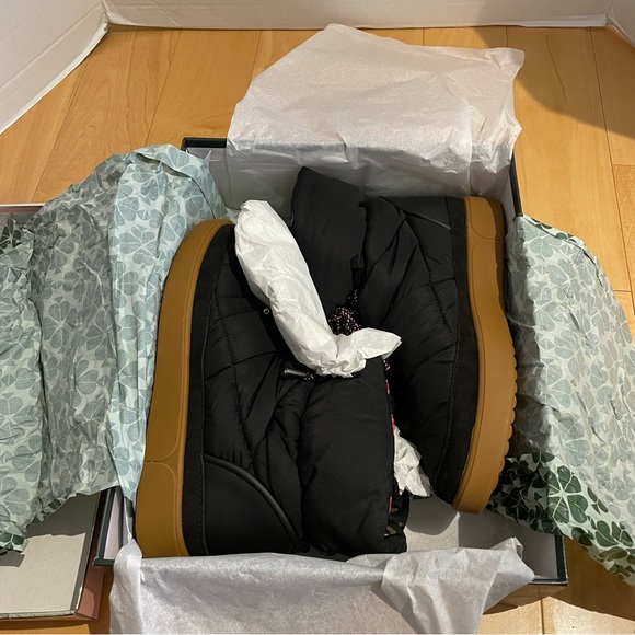 NIB kate spade cocoon nylon black booties - Picture 12 of 14